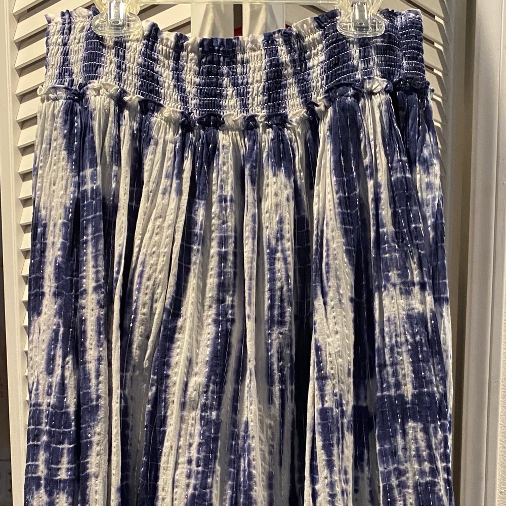 Girls blue tie dye skirt